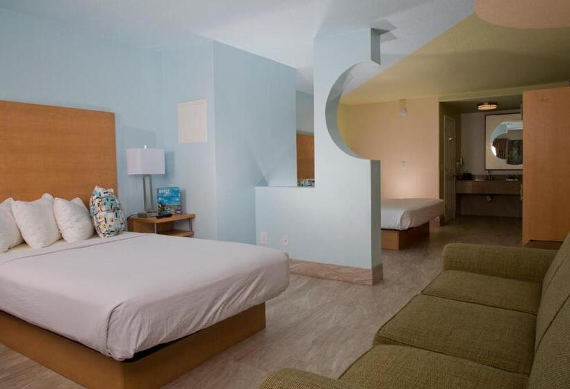 جناح كلاسيكي, The Ponce St. Augustine