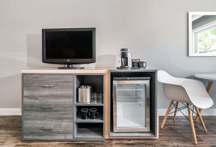 스탠다드 룸 더블 침대 2개, Upvalley Inn & Hot Springs, Ascend Hotel Collection