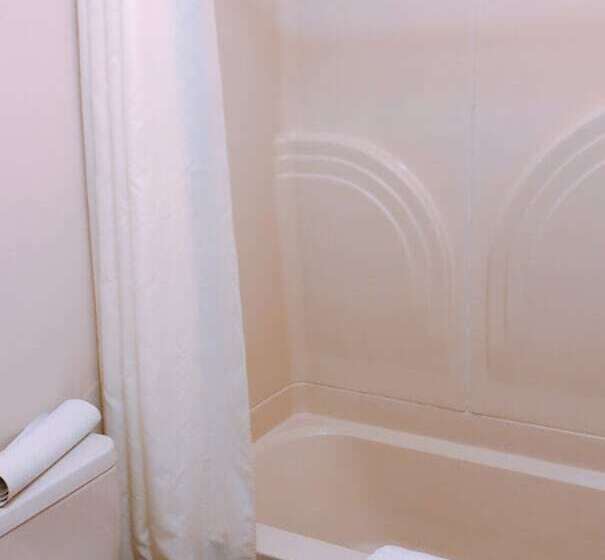 غرفة ديلوكس, Covered Wagon Motel