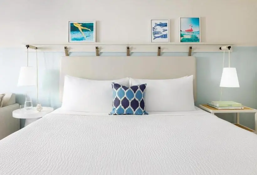Standard Room King Size Bed