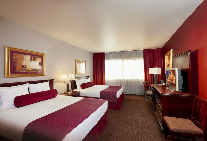 프리미엄 룸, Four Queens Hotel And Casino