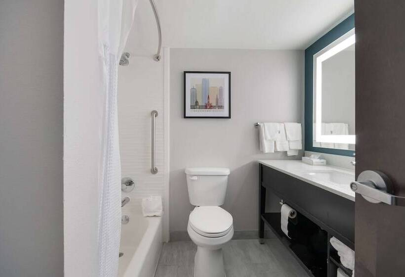 스탠다드 룸 더블 침대 2개, Clarion Pointe Okc Airport