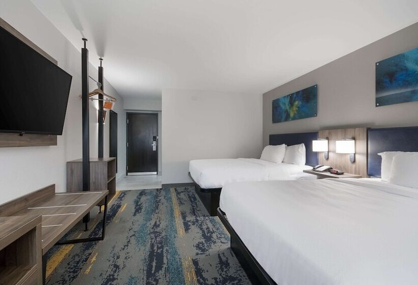 İki Çift Kişilik Yataklı Standart Oda, Clarion Pointe Okc Airport