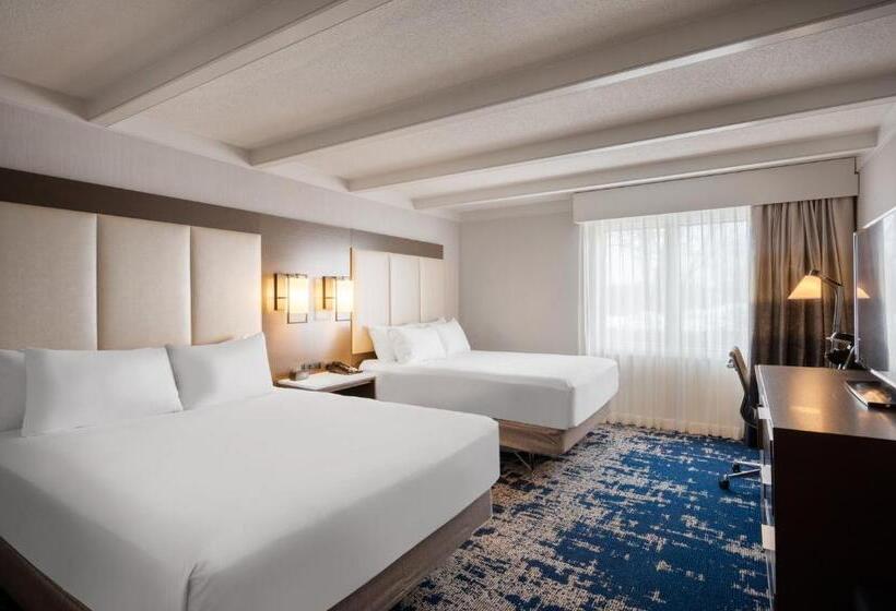 חדר סטנדרט מותאם לאדם עם מוגבלויות, Crowne Plaza Albany  The Desmond