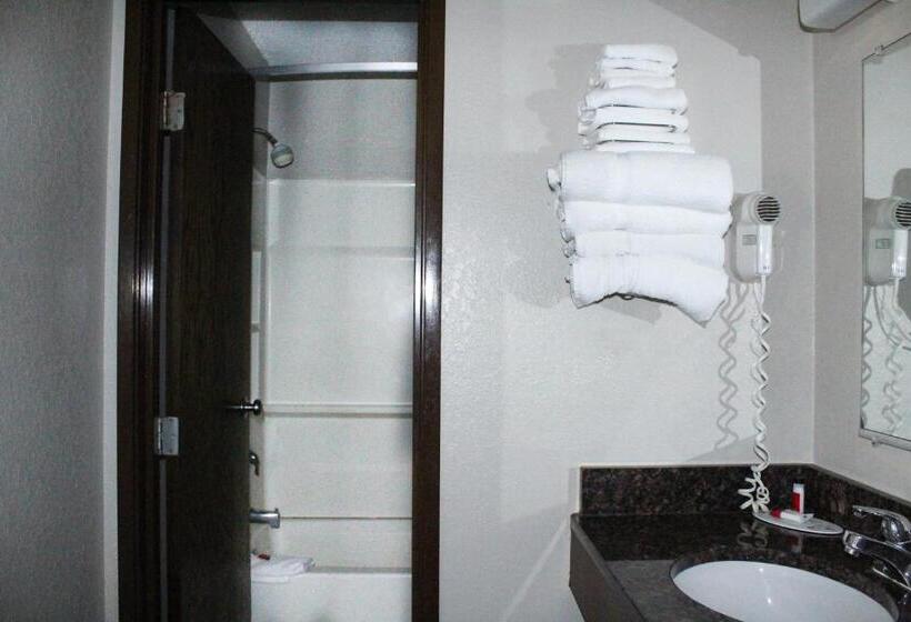 Номер Стандарт, Days Inn By Wyndham Sioux Falls
