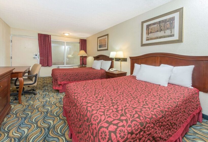 إستوديو ديلوكس, Days Inn & Suites By Wyndham Dayton North