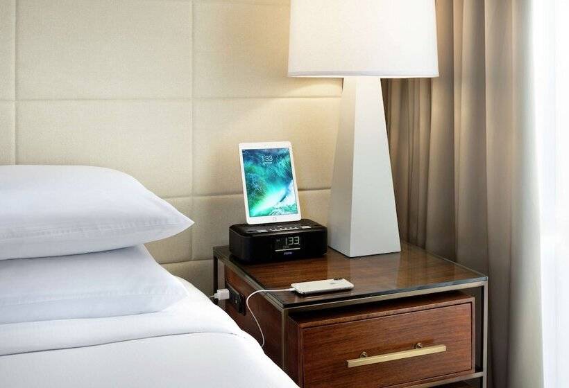 Номер Стандарт Адаптированный для Инвалидов, Doubletree By Hilton Dallascampbell Centre