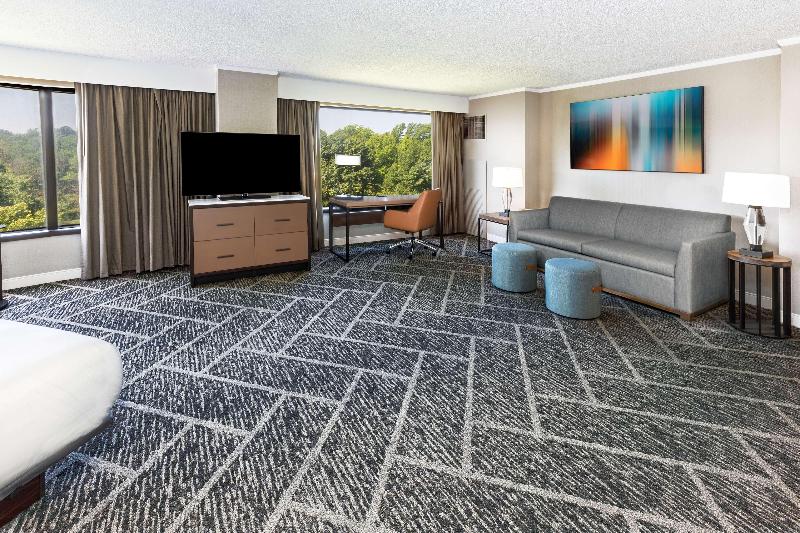 جناح جونيور سرير كينج, Doubletree By Hilton Tulsa   Warren Place