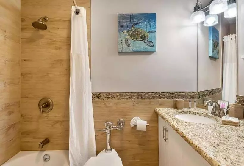 سوییت, East Hampton House Resort