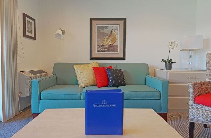 جناح, East Hampton House Resort