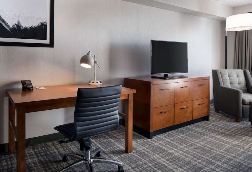 سوئیت برای معلولان, Embassy Suites By Hilton Austin Central