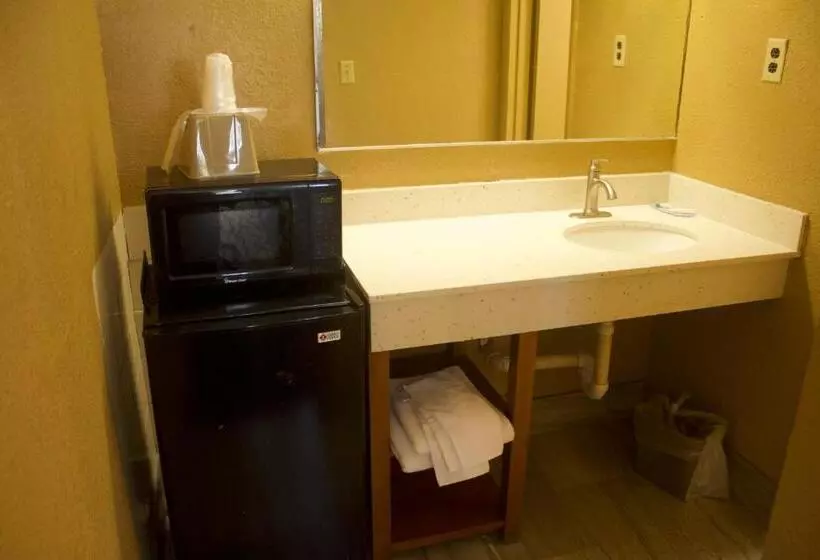 اتاق استاندارد, Express Inn