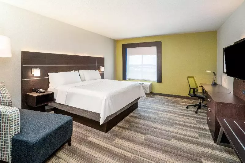 キングサイズベッドのスタンダードルーム, Holiday Inn Express Hotel Winona North, An Ihg