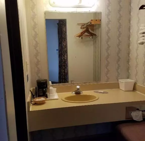 スタンダードルーム, Knights Inn Mackinaw City