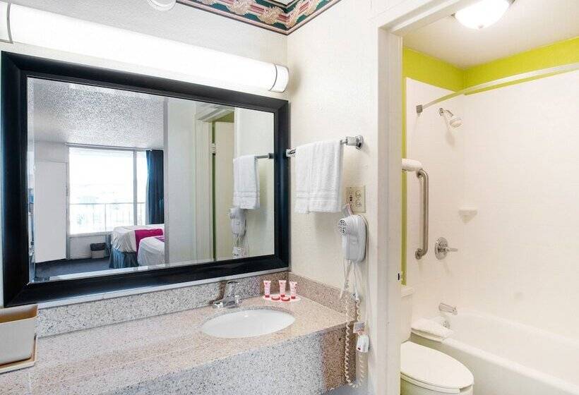 חדר סטנדרט שתי מיטות זוגיות, Hotel Oklahoma City South I-35 and SE 29th