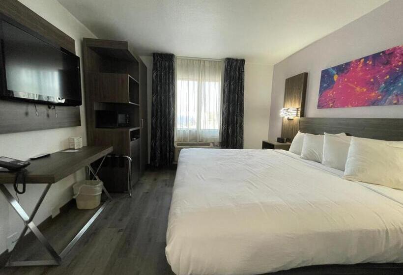 带大床的高级房间, Quality Inn  Denton