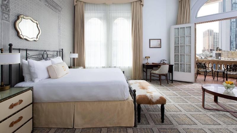 Quarto Estandar Cama King, The Driskill