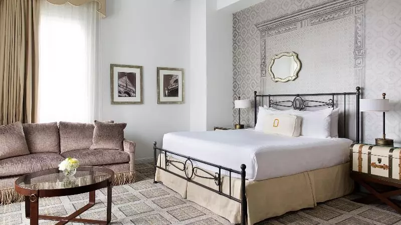 デラックスルーム, The Driskill