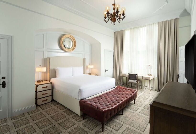 标准间带双人床, The Driskill