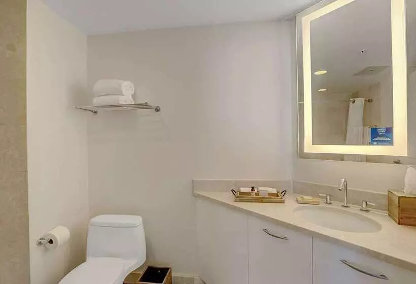 Sviitti King-vuode, Zachari Dunes On Mandalay Beach, Curio Collection By Hilton