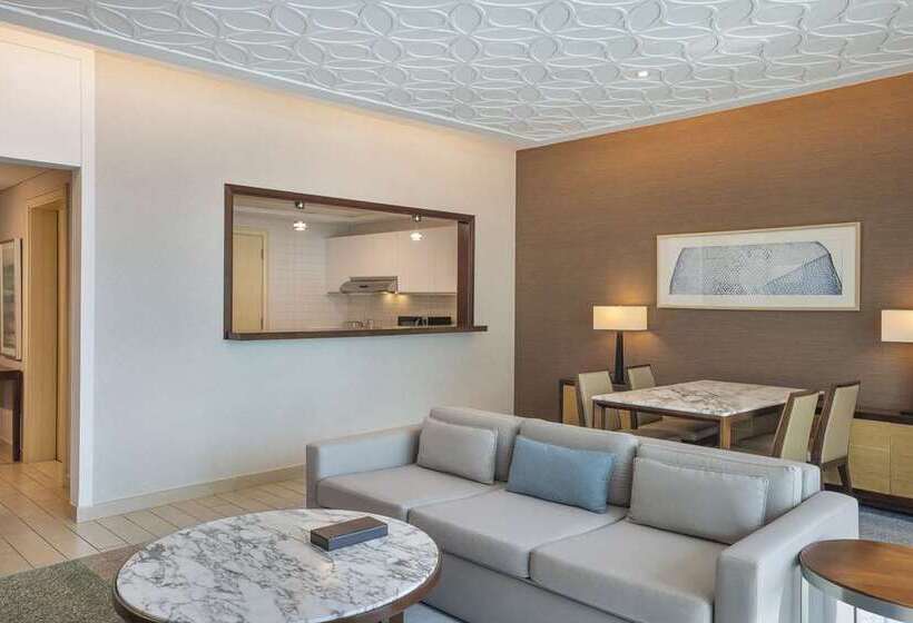 套房, Zachari Dunes On Mandalay Beach, Curio Collection By Hilton