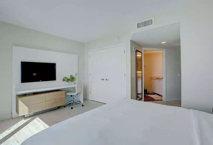 Sviitti King-vuode, Zachari Dunes On Mandalay Beach, Curio Collection By Hilton