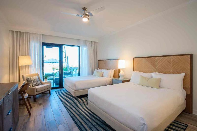 חדר משפחתי, Hawks Cay Resort