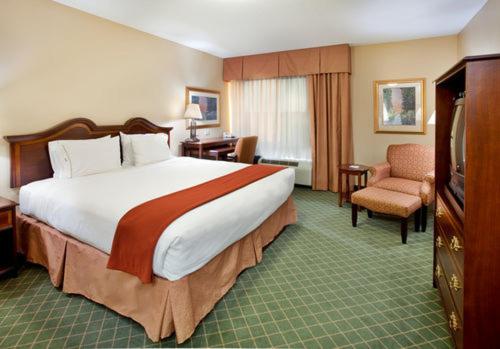 جناح لذوى الاحتياجات الخاصة, Holiday Inn Express Hotel & Suites Cape Girardeau I 55, An Ihg