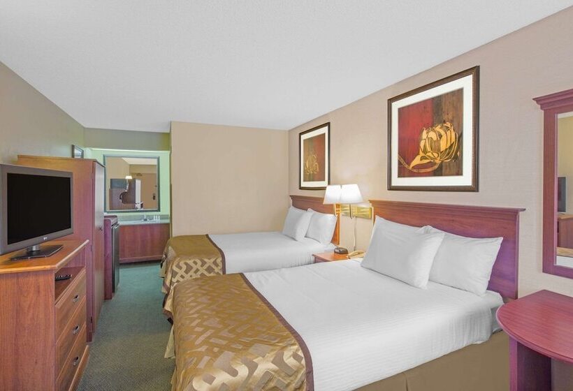 غرفه قياسيه سريرين مزدوجين, Baymont By Wyndham Camp Lejeune