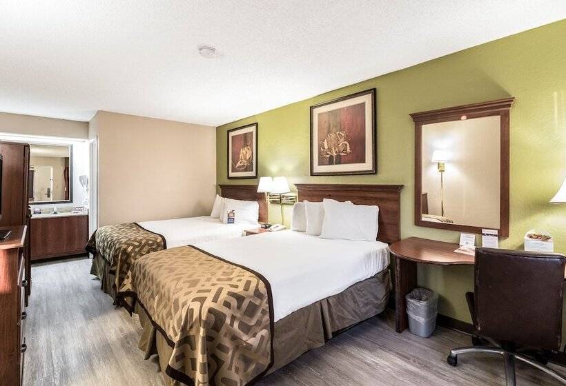 غرفة قياسية سرير مزدوج لذوى الإحتياجات الخاصة, Baymont By Wyndham Camp Lejeune