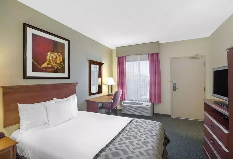 اتاق استاندارد با تخت دوبل برای معلولان, Baymont By Wyndham Camp Lejeune