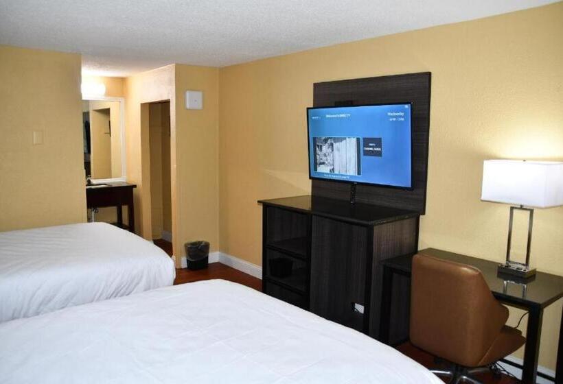 חדר סטנדרט מותאם לאדם עם מוגבלויות, Baymont By Wyndham Macon I75