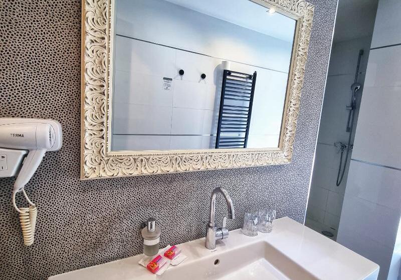 جناح لذوى الاحتياجات الخاصة, Best Western Plus Wine Country Inn & Suites