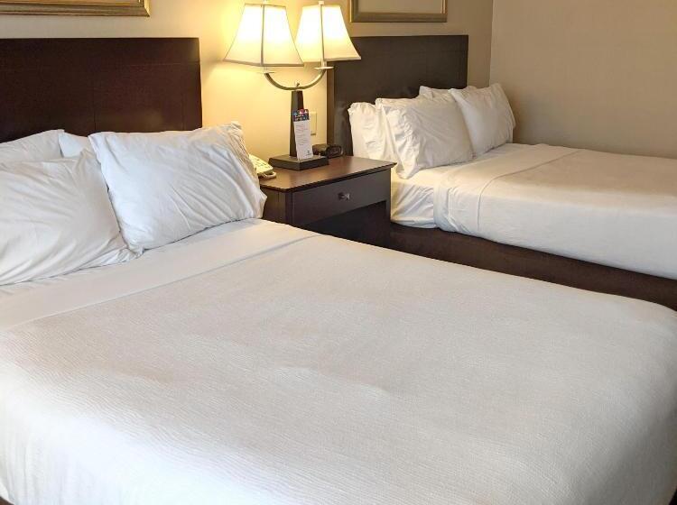 غرفه قياسيه سريرين مزدوجين, Clarion Inn Elmira Horseheads