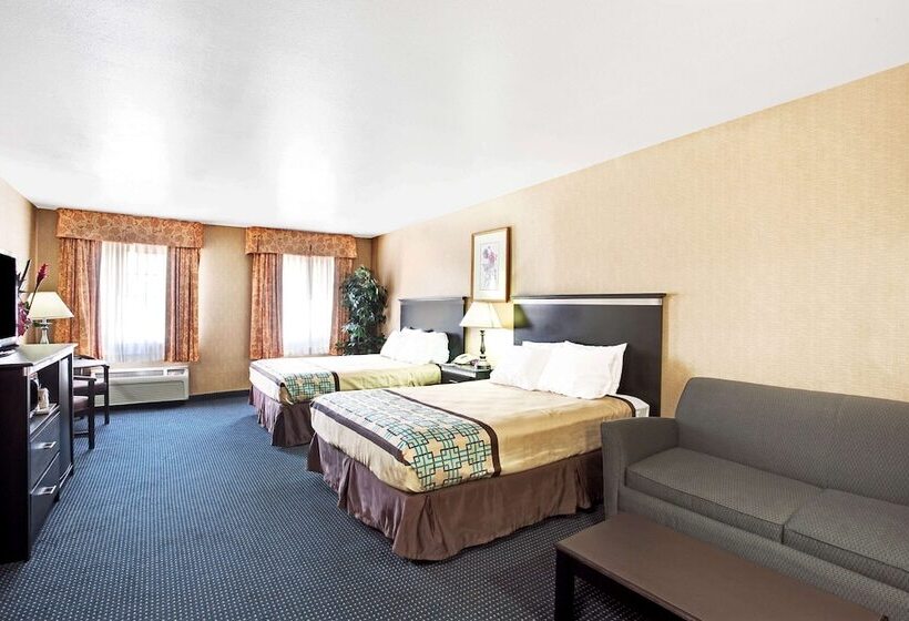스위트, Days Inn & Suites By Wyndham Artesia