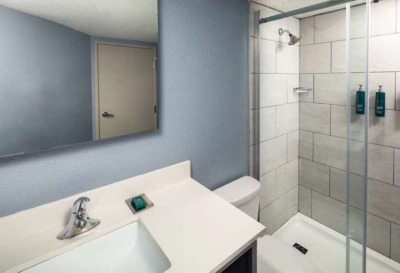 سوییت, Doubletree By Hilton Phoenix Mesa