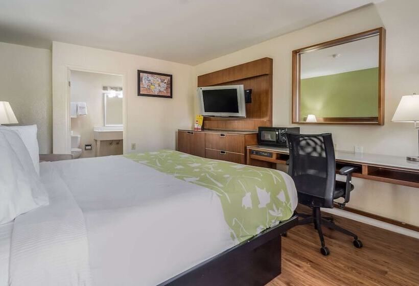 身障者適用ダブルベッド付きスタンダードルーム, Econo Lodge Atlanta Airport East