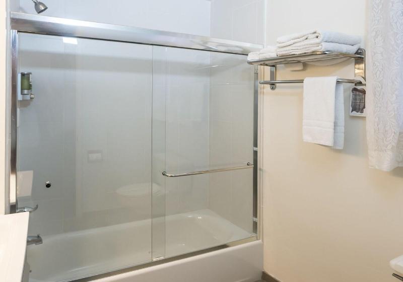 غرفة قياسية, Grant Plaza