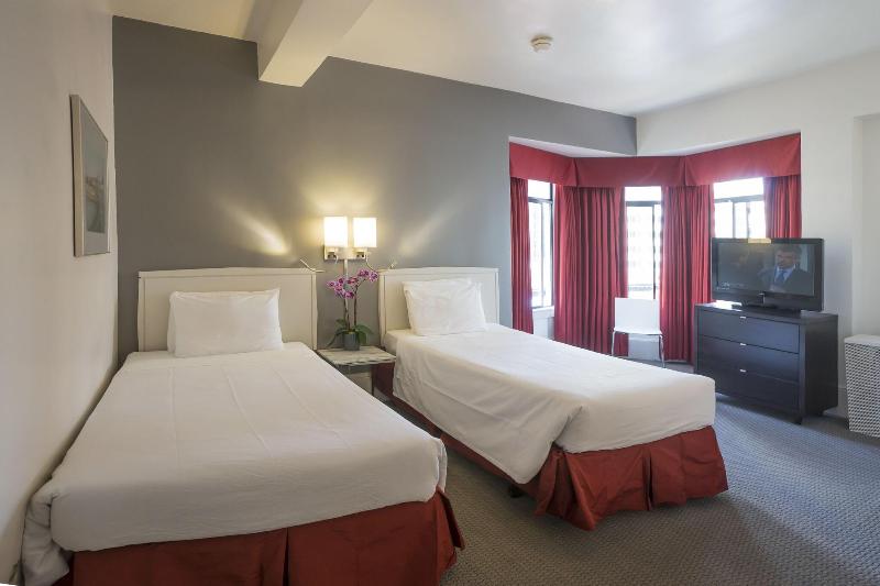 Quarto standard, Grant Plaza