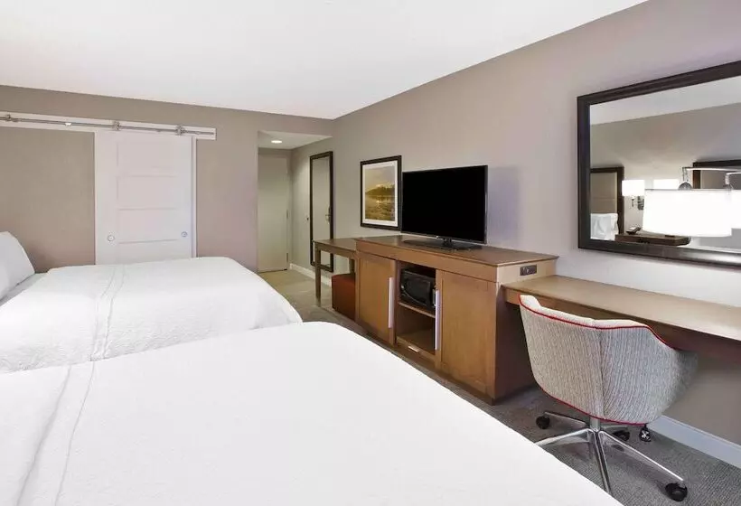 ２ダブルベッドのスタンダードルーム, Hampton Inn Toledo South/maumee