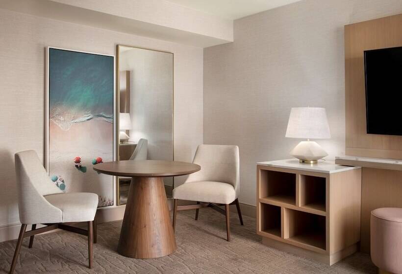 带阳台套房, Hilton Santa Monica Hotel & Suites