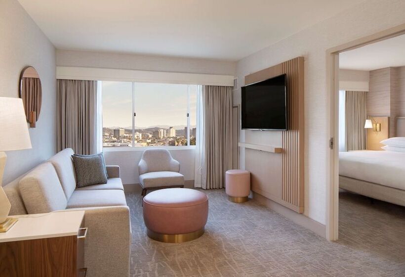 带大床的套房, Hilton Santa Monica Hotel & Suites