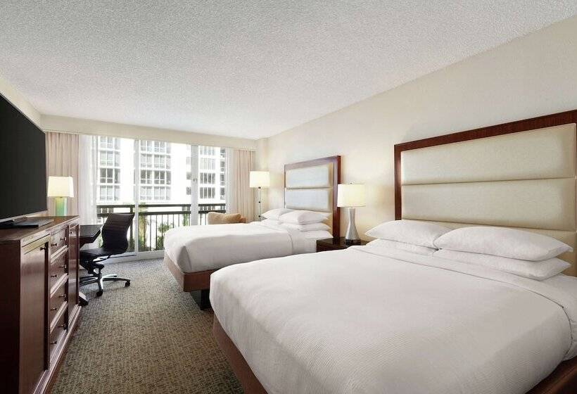 Номер Стандартный Кровать Куин, The Singer Oceanfront Resort, Curio Collection By Hilton