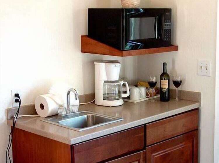 غرفة ديلوكس, Hofsas House