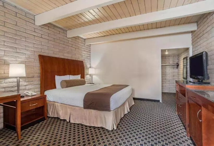 身障者適用キングサイズベッドルーム, Kayenta Monument Valley Inn