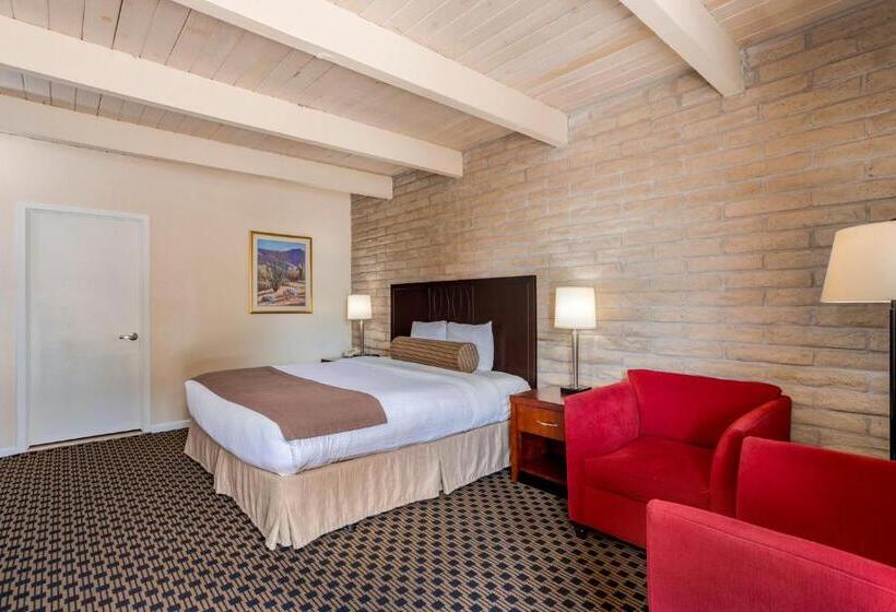 适合残疾人士使用的带超级大床的标准间, Kayenta Monument Valley Inn