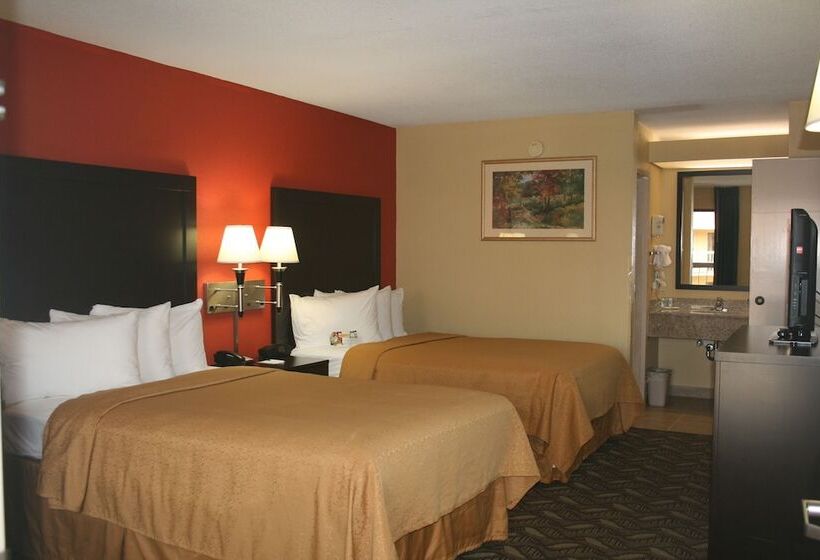 חדר סטנדרט שתי מיטות זוגיות, Quality Inn Fredericksburg, Central Park Area