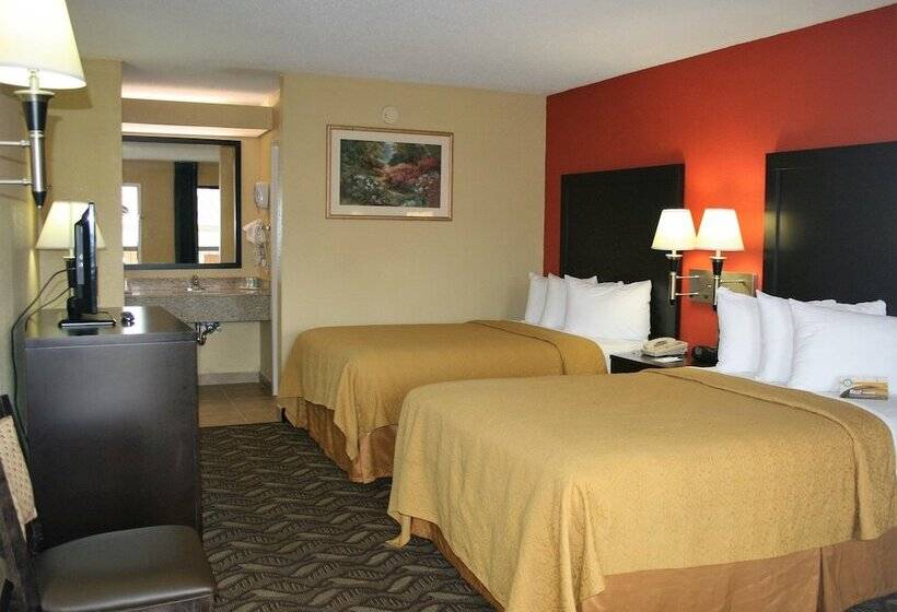 Номер Стандарт 2 Двуспальные Кровати, Quality Inn Fredericksburg, Central Park Area
