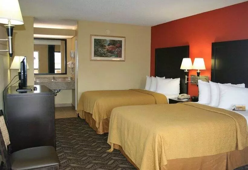 2ダブルベッドのスタンダードルーム, Quality Inn Fredericksburg, Central Park Area