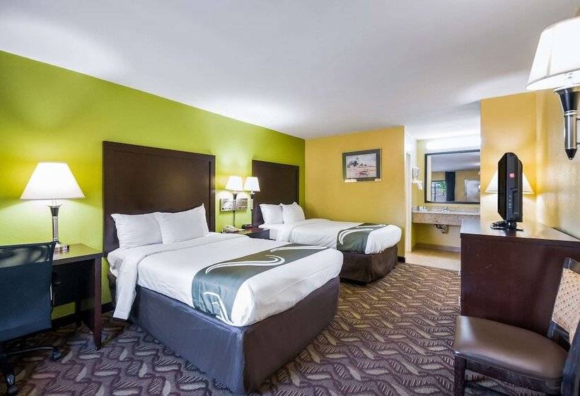Номер Стандарт 2 Двуспальные Кровати, Quality Inn Fredericksburg, Central Park Area